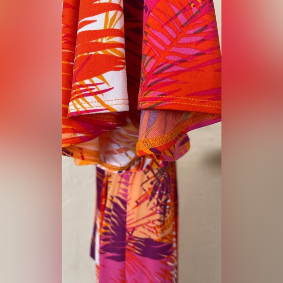 Attention‎ Pink & Orange Floral Wrap Dress - Picture 3 of 8